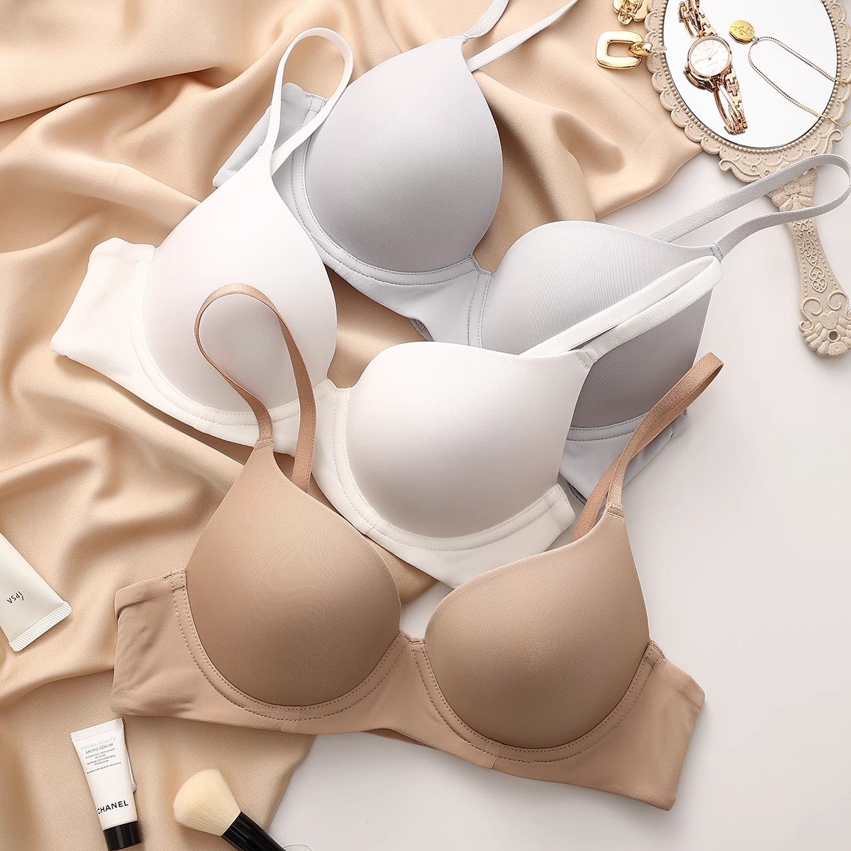 Lingerie Taglie Forti per Donn - Wirefree Bra Comfort recensione e prezzo